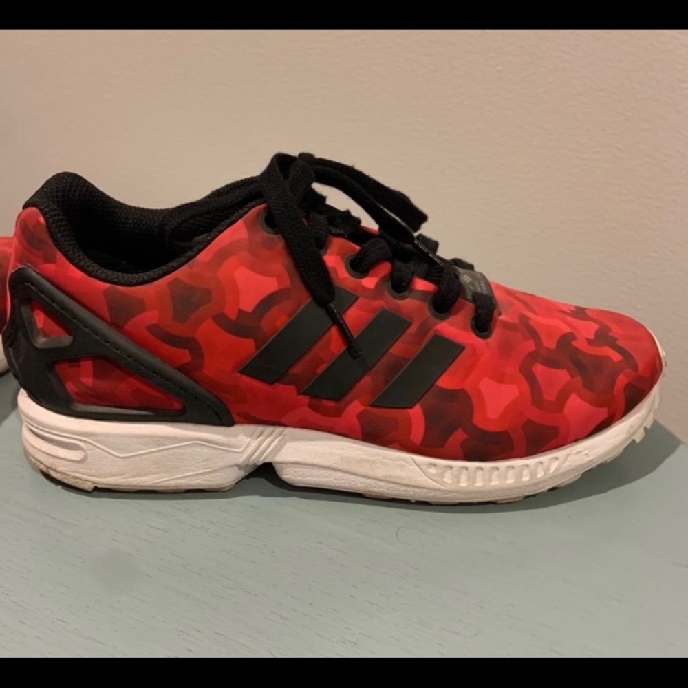 Adidas Torsion shoes